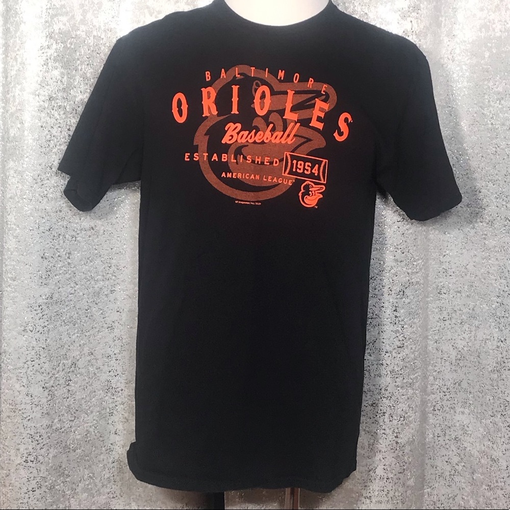 🌟 Men’s Baltimore Orioles Shirt